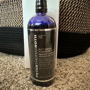 (((SOLD)))))Peter Thomas Roth 6.7-oz. Mega-Size Retinol PM